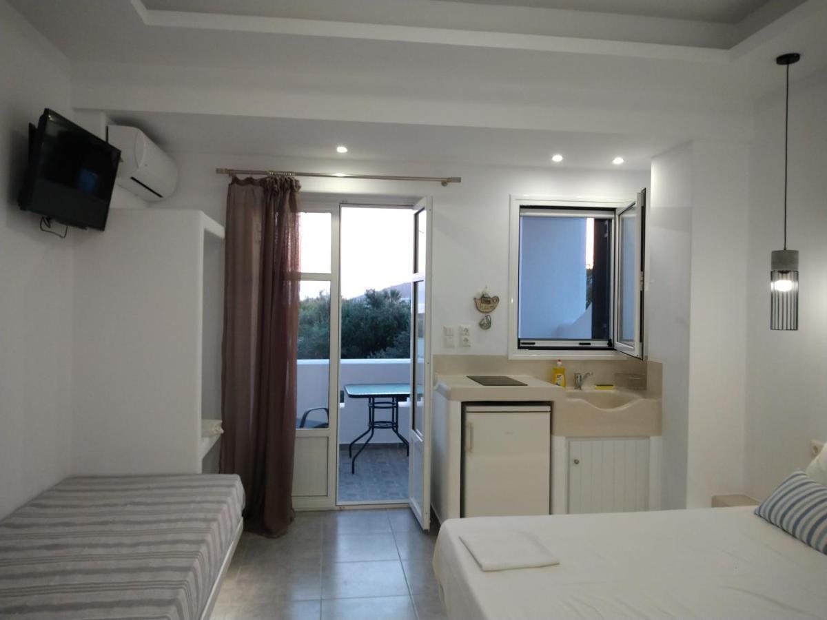 Nikoletta Studios 1 Agios Prokopios  Luaran gambar