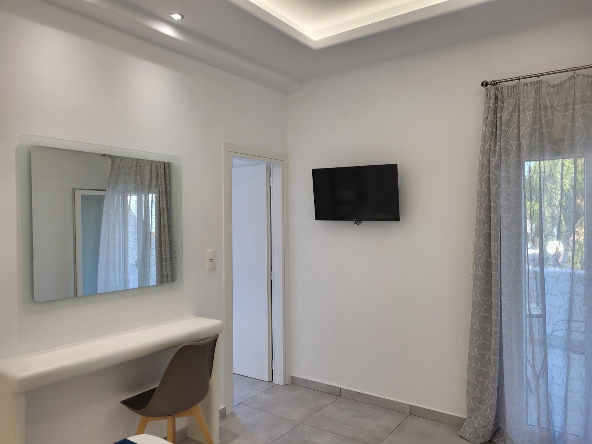 Nikoletta Studios 1 Agios Prokopios  Luaran gambar