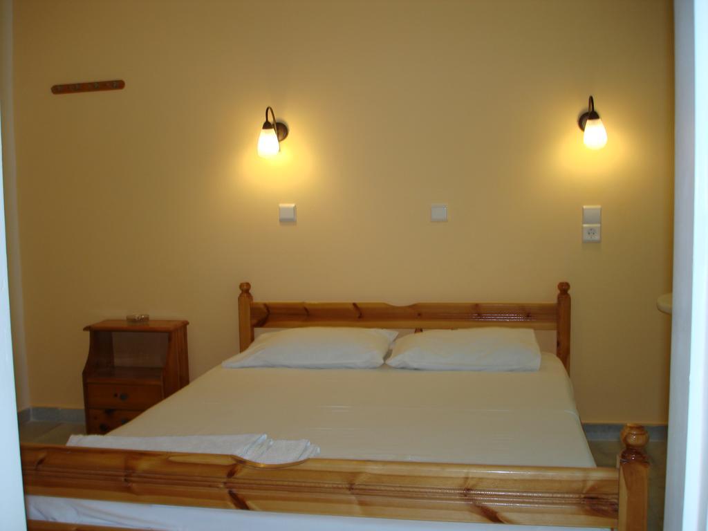 Nikoletta Studios 1 Agios Prokopios  Luaran gambar