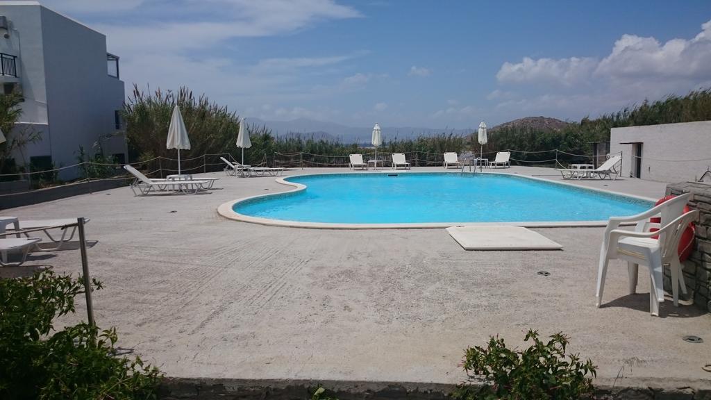 Nikoletta Studios 1 Agios Prokopios  Luaran gambar